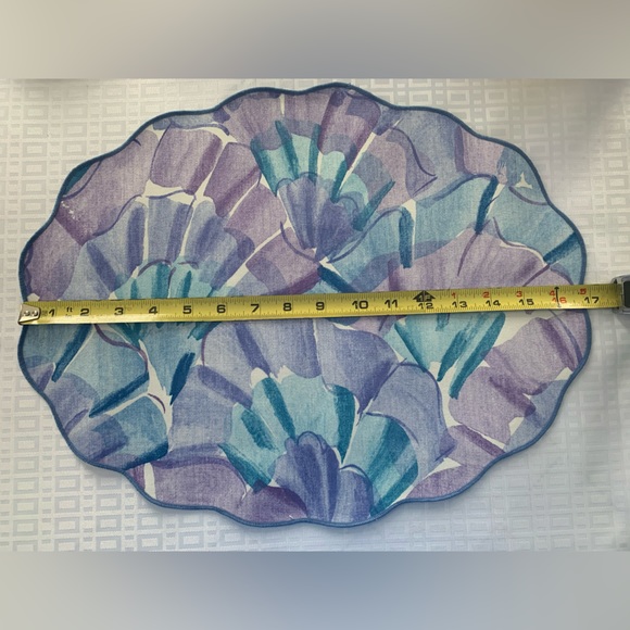 Set of Placemats and Napkins - Picture 4 of 6